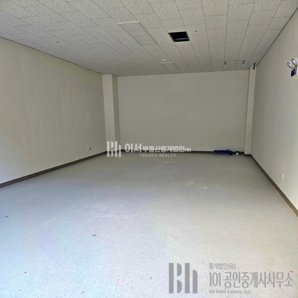 전남광주 광양시 황금동 산 67-11 (더샵 광양베이센트) 급.광양더샵베이센트.아파트상가.신축.분양권.버스정류장뒷편 매매 매물번호 10042 사진 3
